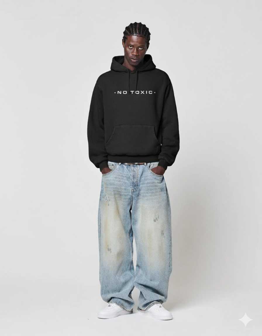NO TOXIC Oversize Hoodie (Black)