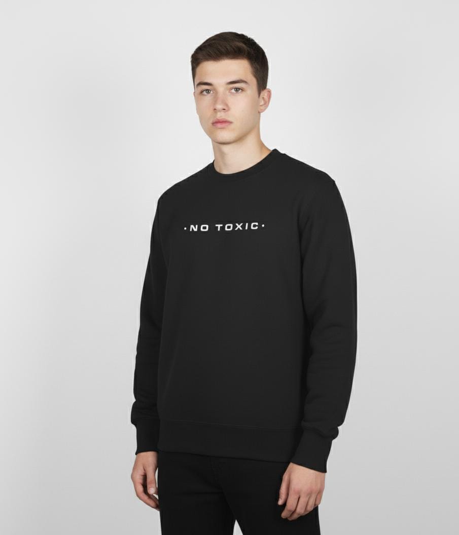 NO TOXIC Sweatshirt (Black)